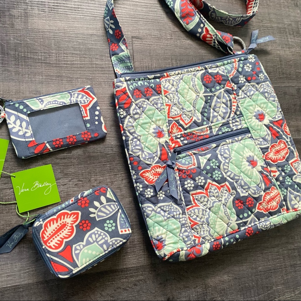 Vera Bradley nomadic floral hipster crossbody zip ID case travel pill case